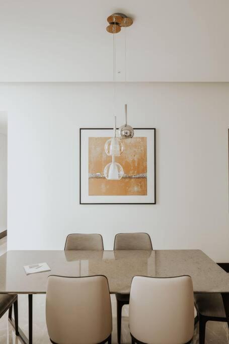 Serviced Luxurious 3+1 In Address Emaar Square Istanbul Luaran gambar
