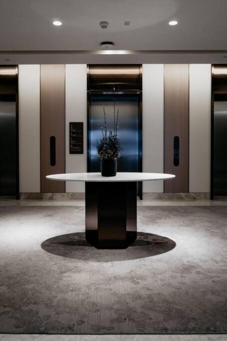 Serviced Luxurious 3+1 In Address Emaar Square Istanbul Luaran gambar