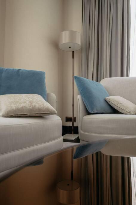 Serviced Luxurious 3+1 In Address Emaar Square Istanbul Luaran gambar