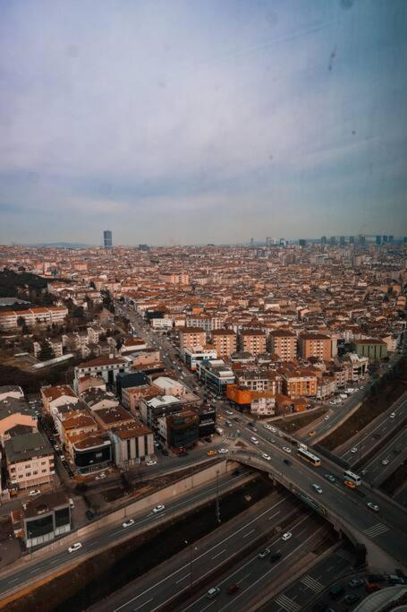 Serviced Luxurious 3+1 In Address Emaar Square Istanbul Luaran gambar