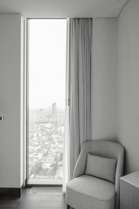 Serviced Luxurious 3+1 In Address Emaar Square Istanbul Luaran gambar