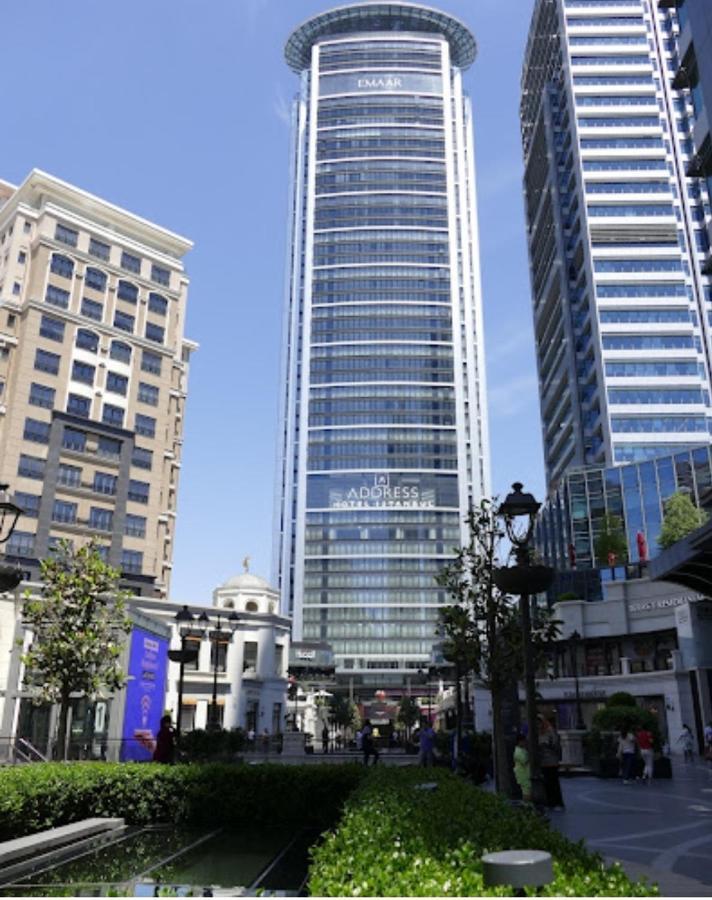 Serviced Luxurious 3+1 In Address Emaar Square Istanbul Luaran gambar