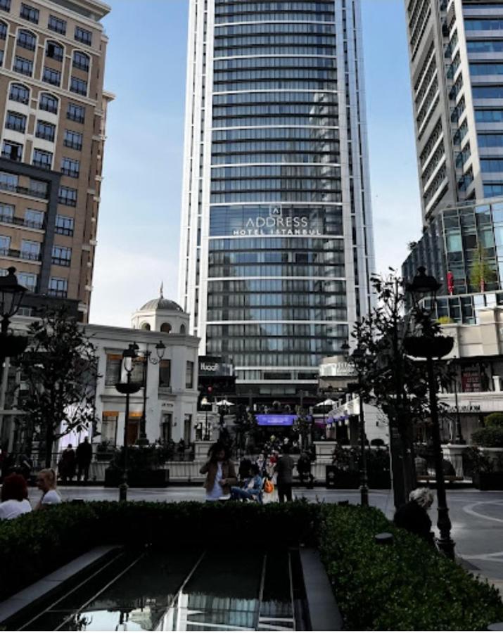 Serviced Luxurious 3+1 In Address Emaar Square Istanbul Luaran gambar